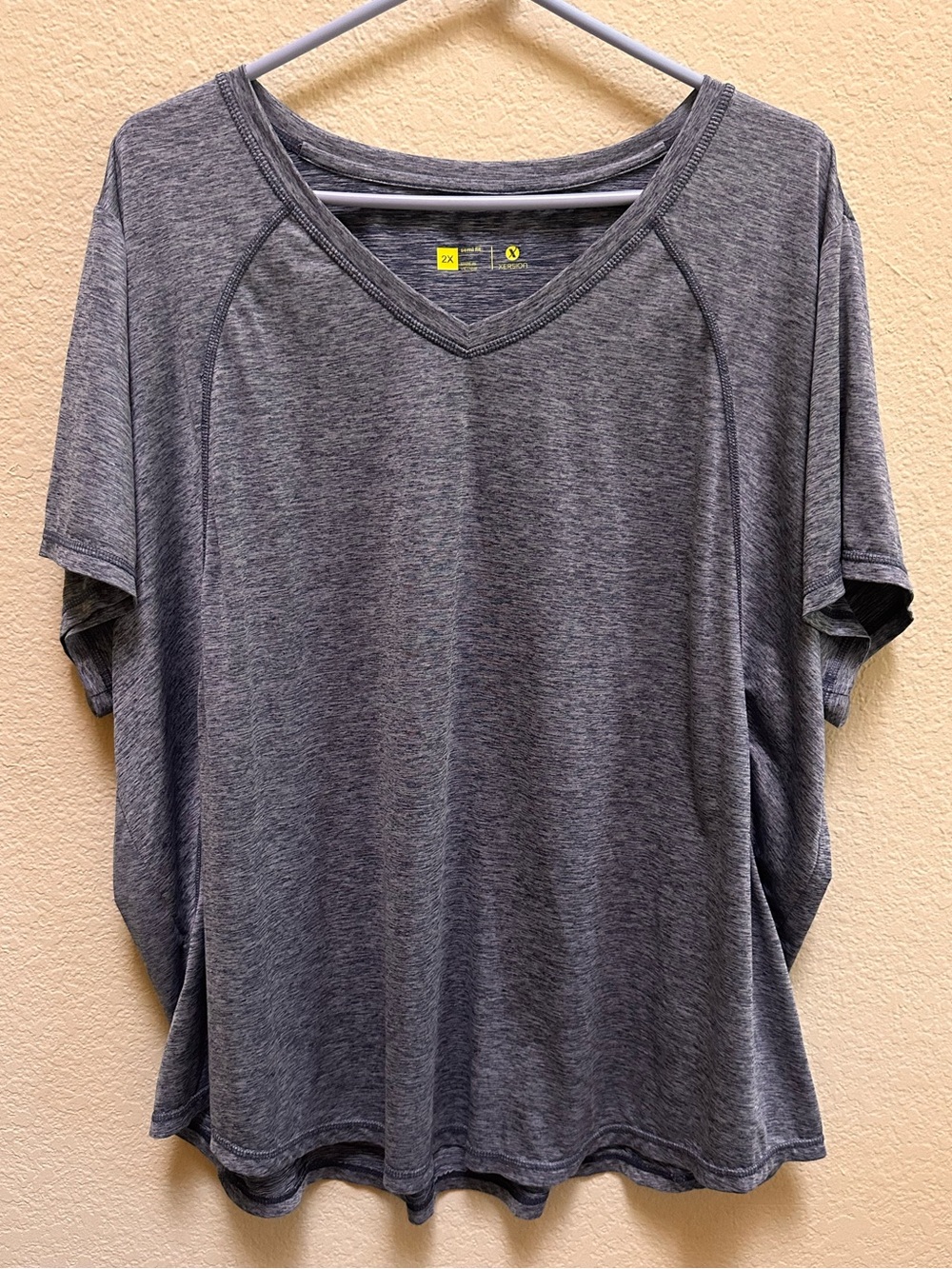 Xersion Women’s V-Neck Short Sleeve Tee